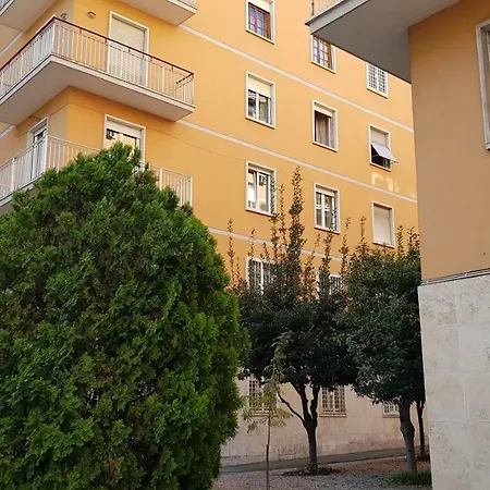 Bed&bookofrome * רומא